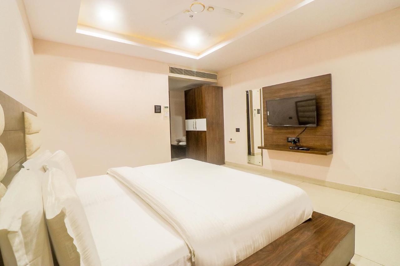 Fabhotel Mid Town Grand Panchkula Luaran gambar