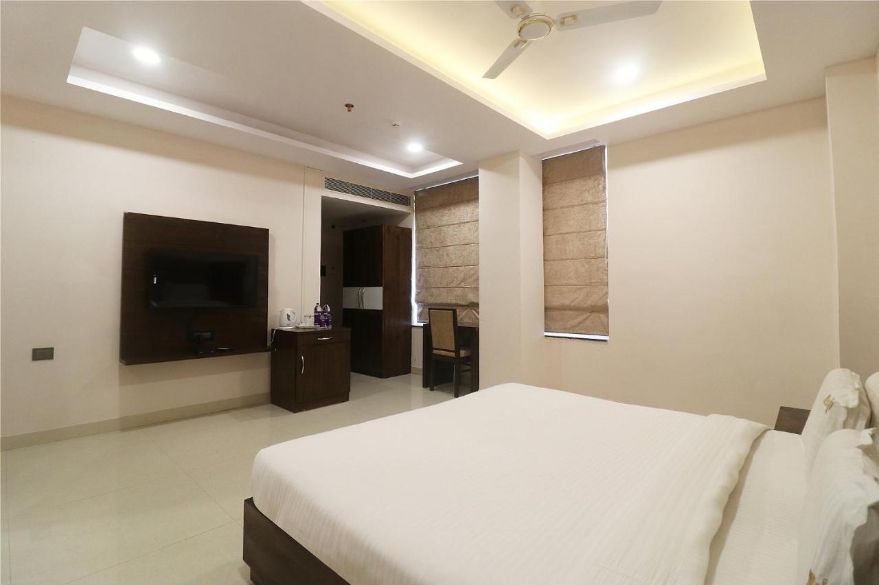 Fabhotel Mid Town Grand Panchkula Luaran gambar