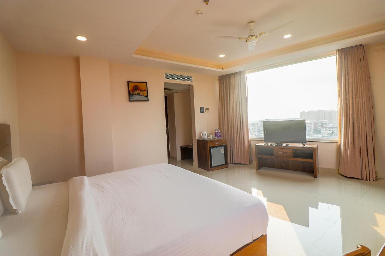 Fabhotel Mid Town Grand Panchkula Luaran gambar